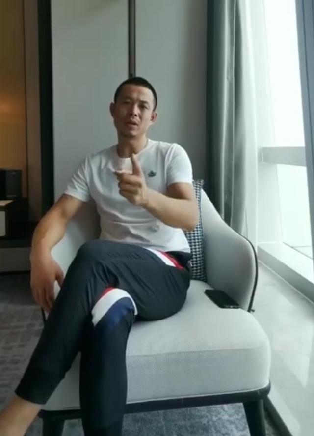 郑环宇|散打主席点评玄武木村翔事件：他们有人可能违约，也可能联手演戏