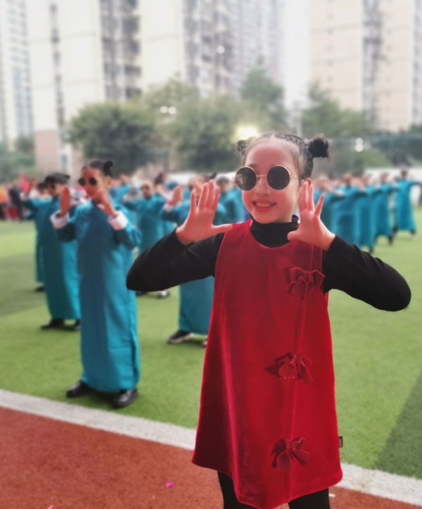 步伐|福州市融侨小学：超萌超酷！体艺节开幕式燃爆