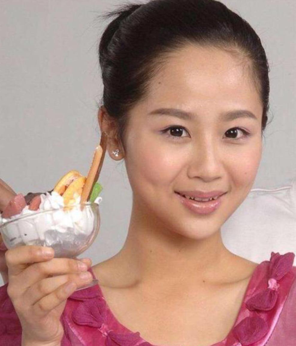 丰盈女明星的苹果肌是“玄学”？王子文奚梦瑶变贵气，杨紫舒畅太显老