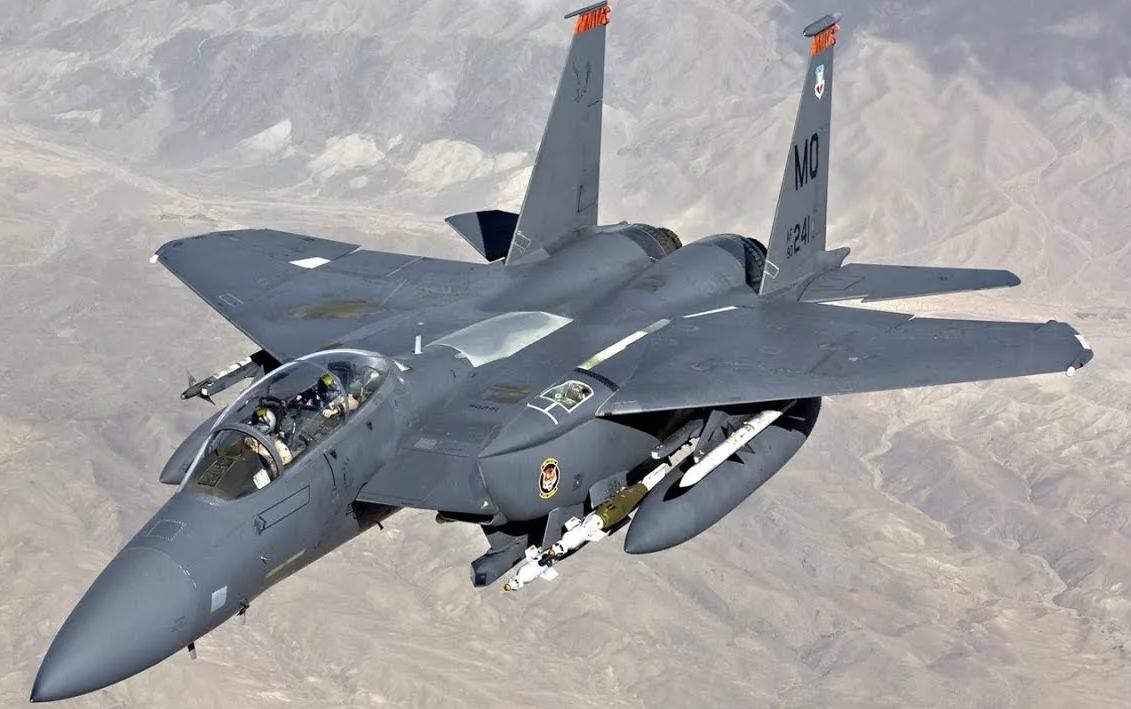 美国为什么大量采购无隐身能力的f15ex,难道f35战斗机不行了吗?