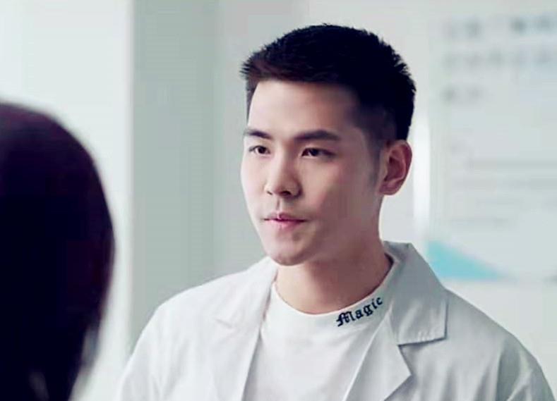 渣男受伤住院,医生透露真实原因,妻子怀疑美艳秘书_丁志远_顾菲_江川