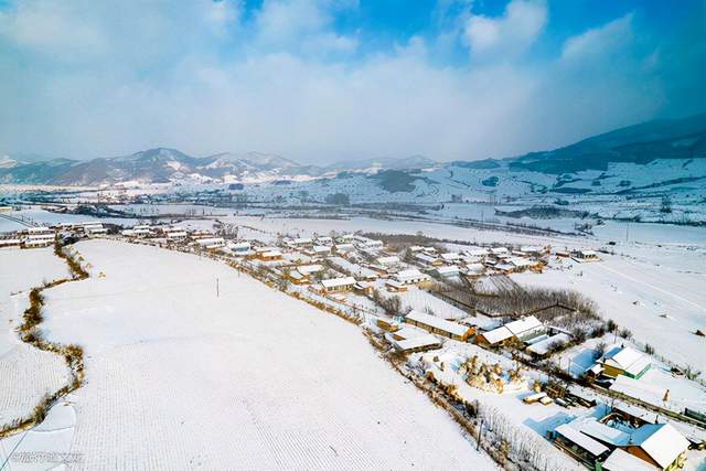 娱乐|航拍吉林省的吉林市，冬天千里冰封万里雪飘，你看过吗