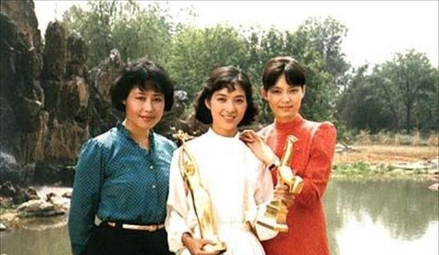 电影|1986年龚雪因“流氓案”赴美，如今丈夫成高管，女儿名校毕业