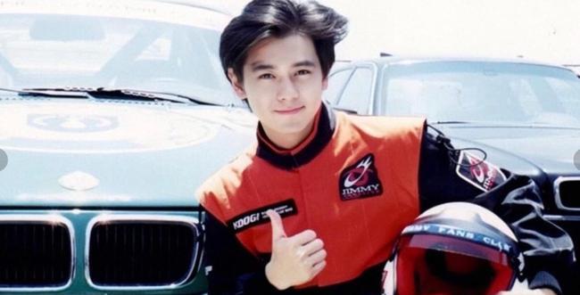 周杰伦身价全球排行_媒体公布艺人资产排行榜,周董只排第2,榜首是身价2千亿的他