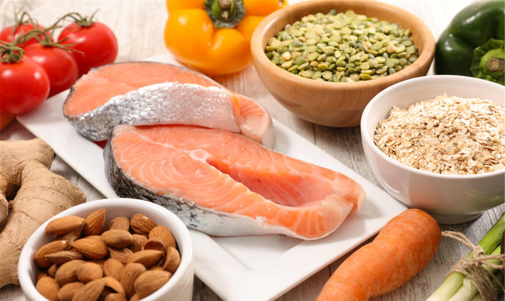 控制|患上糖尿病吃什么主食好？提醒：吃主食牢记4个原则，血糖更听话