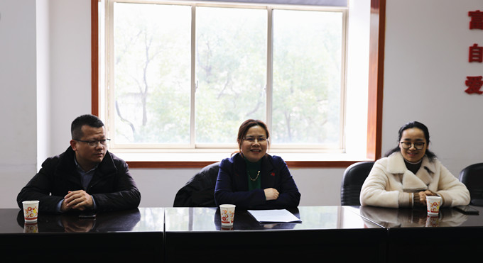 中医药大学为澧县一中颁发优质生源基地共建奖励金_庹勤慧_办学_曾斌