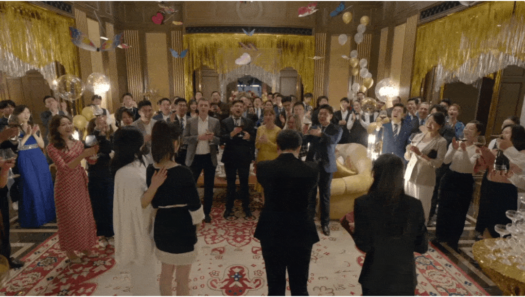 售价|《小敏家》：周迅LP大衣配轻奢包，秦海璐浑身香奈儿…中产vs土豪画风差多少？