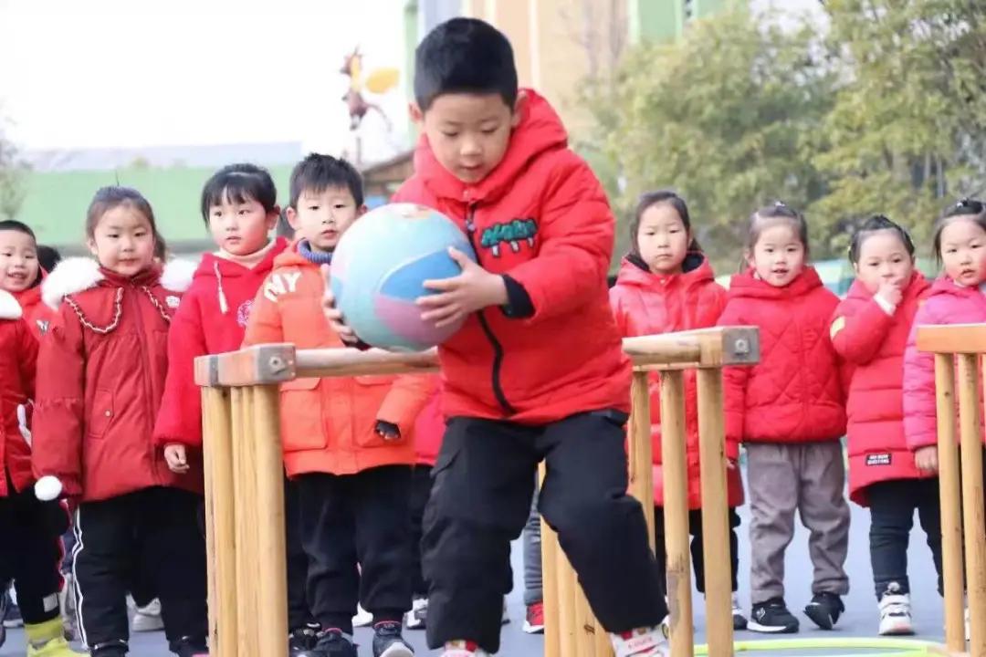 跳繩|冰墩墩帶你一起“趣”運(yùn)動(dòng)