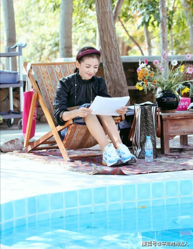 刘涛的衣品在综艺中曝光贤妻变身娇妻减龄又显气质