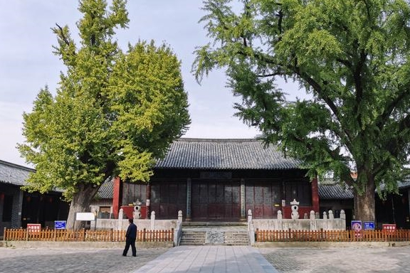 安徽小县城中的大孔庙：距今700年，占地辽阔还没门票