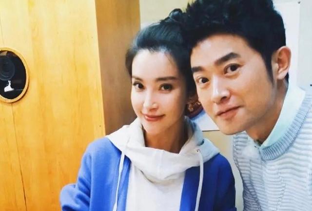 林二岁是明星吗 2e4d9dc34f004d5caf6a6e382692f01e.jpeg