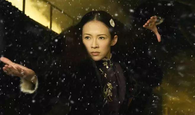 因为|周润发受伤缝5针仍坚持拍戏,而这10位明星也很敬业:这才叫演员