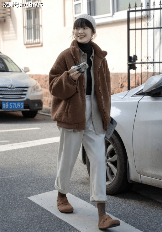 黑色 不露脚踝的冬季穿搭来喽,这些搭配简约日常又保暖,美得毫不费力