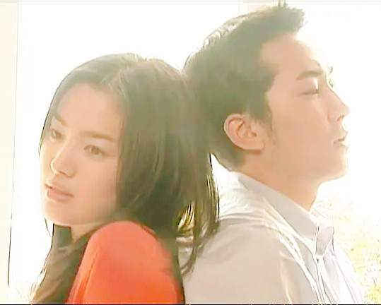 救星|蓝色生死恋幕后：真实故事改编，文根英是“救星”，导演曾“指挥”太阳