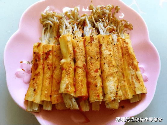 在家怎么煎金针菇 1ab64bf68f5d4ef5813554d84a99f04c.png
