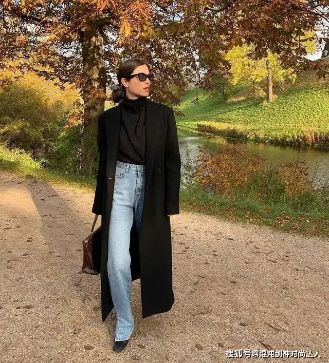 毛衣 冬天穿大衣,内搭很关键,这4种上身率极高,不臃肿还时髦