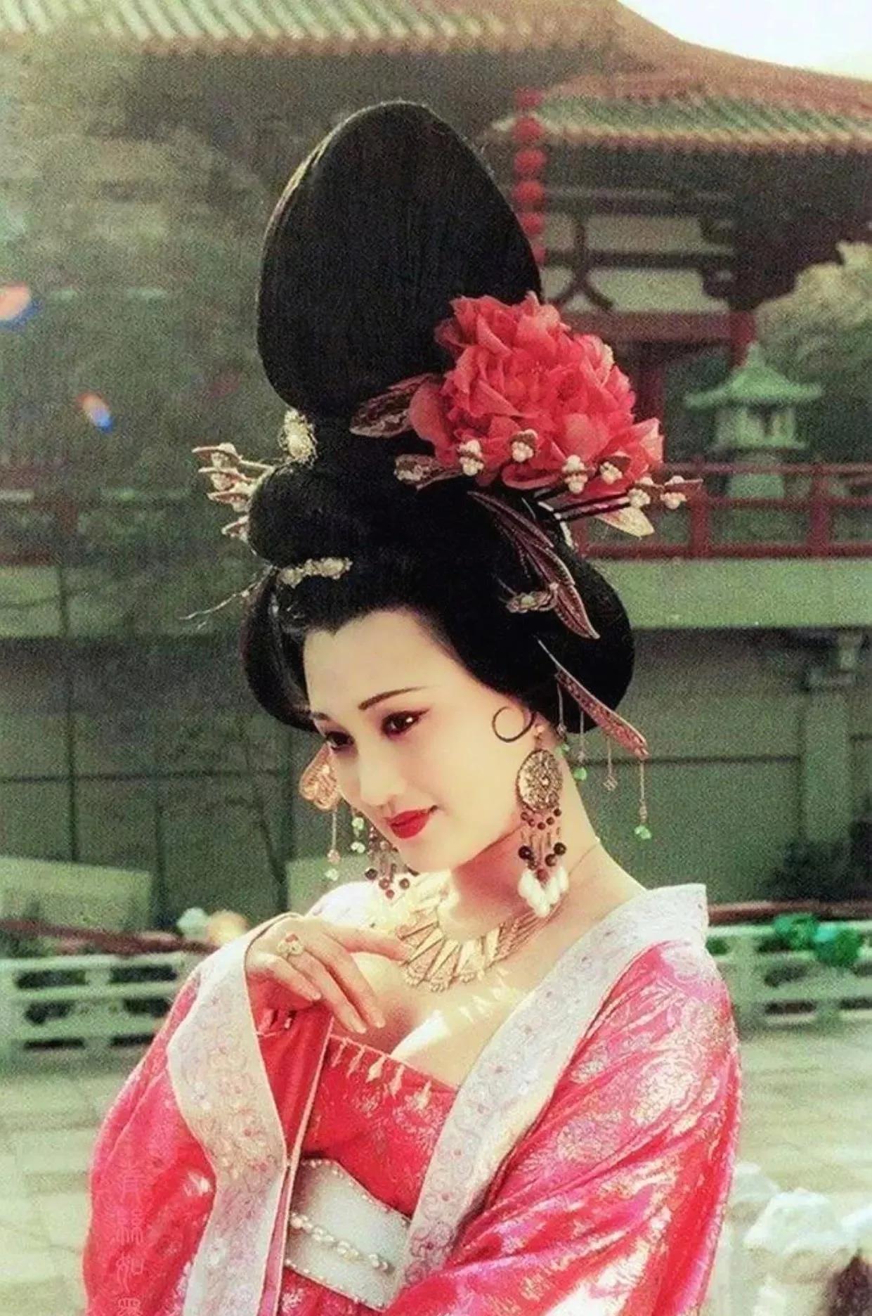 杨玉环最美图片 a93b2466814745ea8e97851cd0fa728f.jpeg