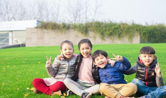 教育|要生二胎没有错，超过这个年龄生二宝，大宝承受不起这样的伤害