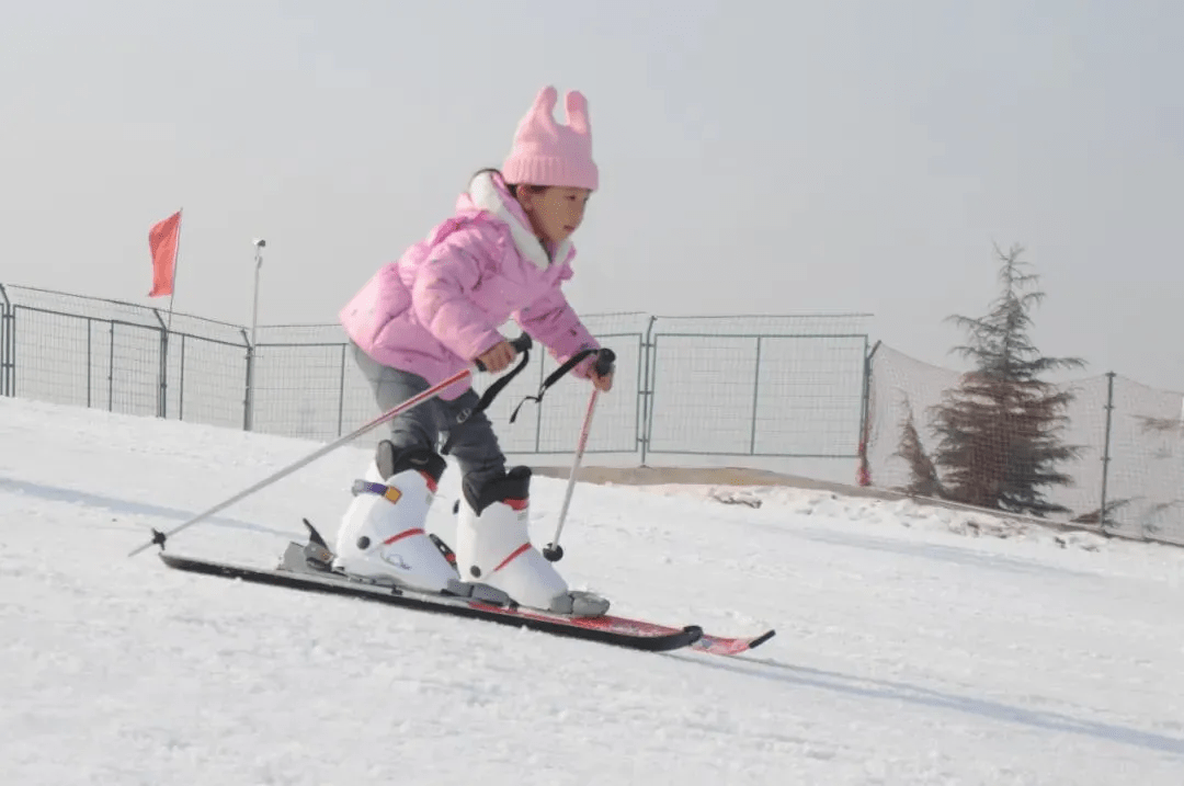 冬奥|一起滑雪迎冬奥，占据冬季C位的滑雪场出道即巅峰！