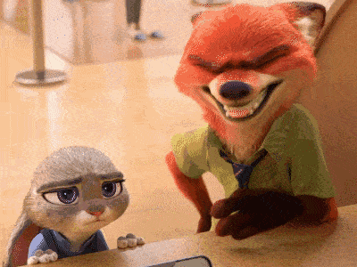 都藏|连角落里一个道具小瓶子都藏巨大信息，这8部电影细节严谨到变态