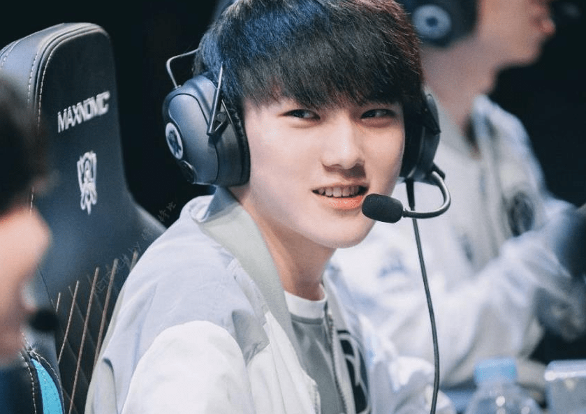 阿水自曝身高体重高172重66公斤网友差点信了你的鬼话