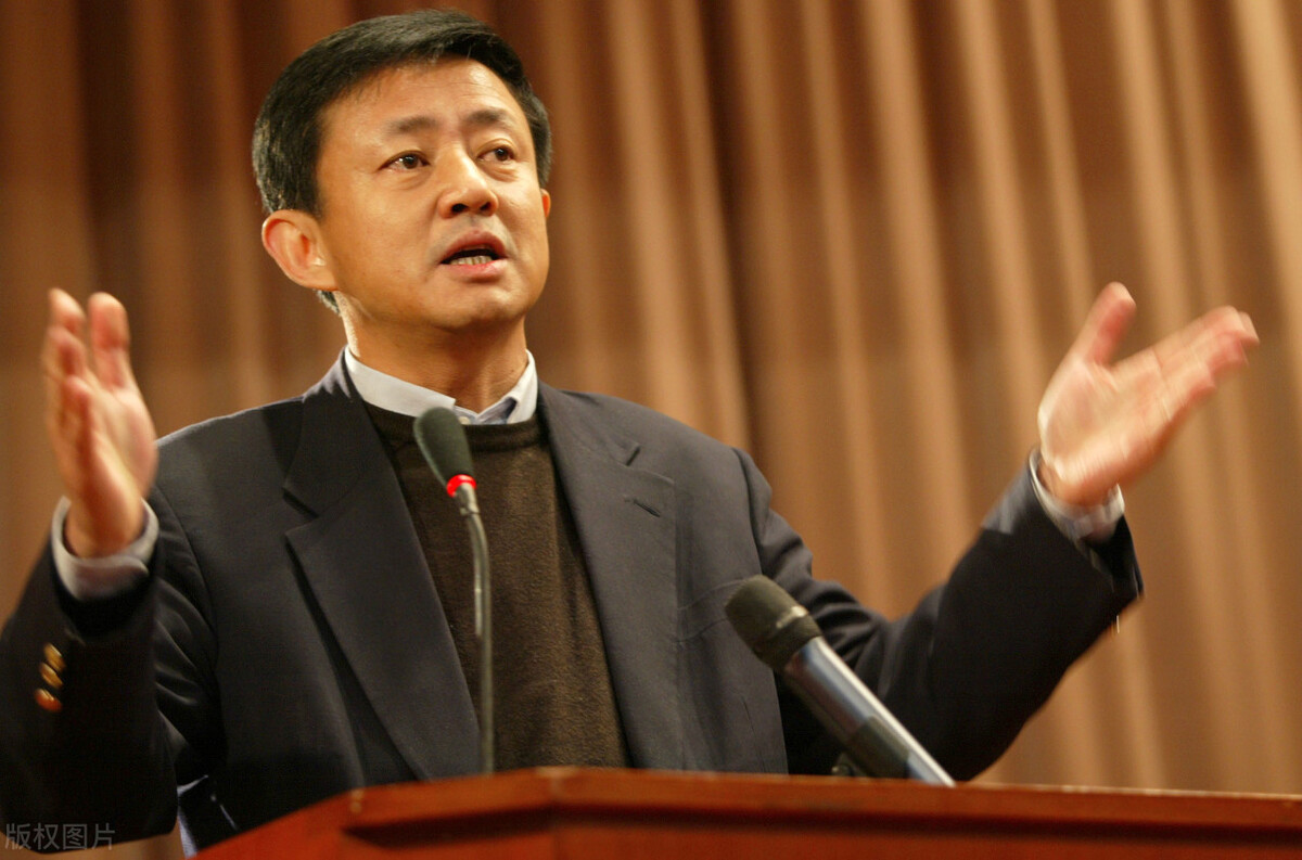 原创经济学博士樊纲同意央行说的2022年房地产没有系统性风险但存在两