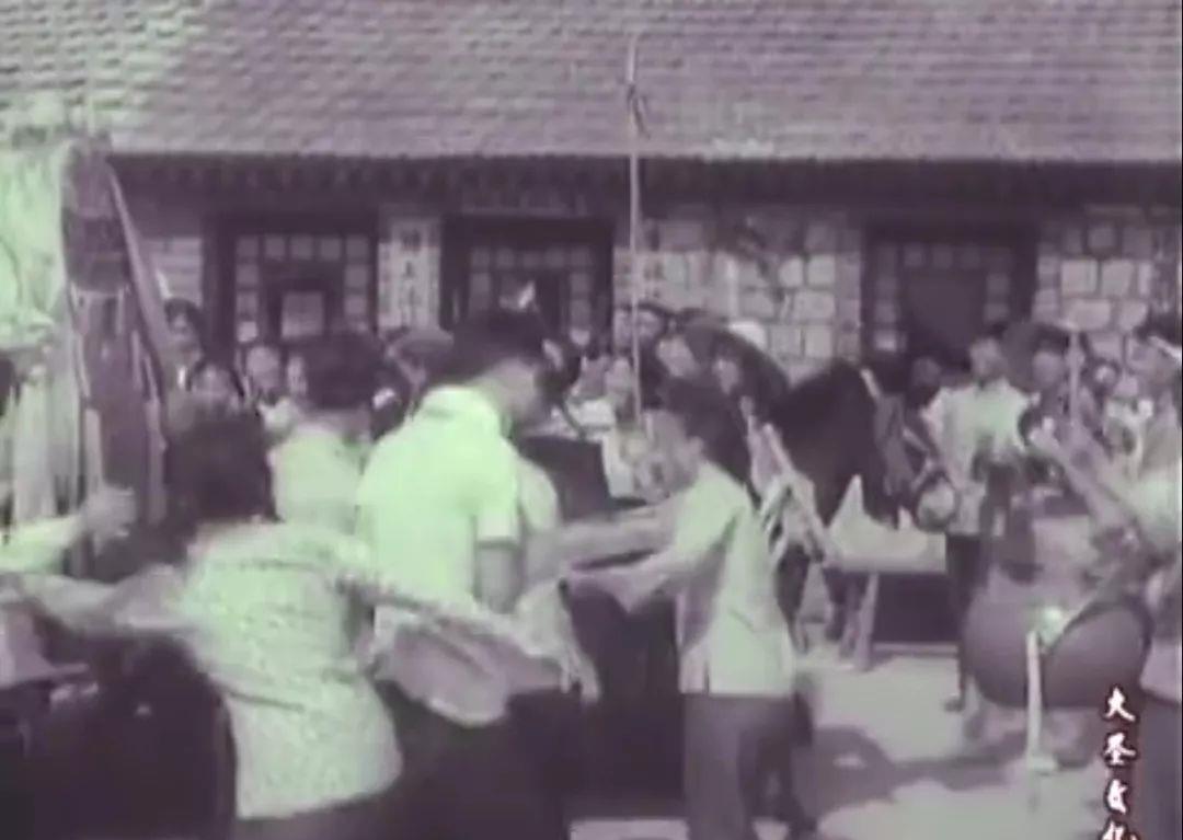 国产|57年了，为何这部国产喜剧至今还能让人捧腹大笑？因为：笑点高级