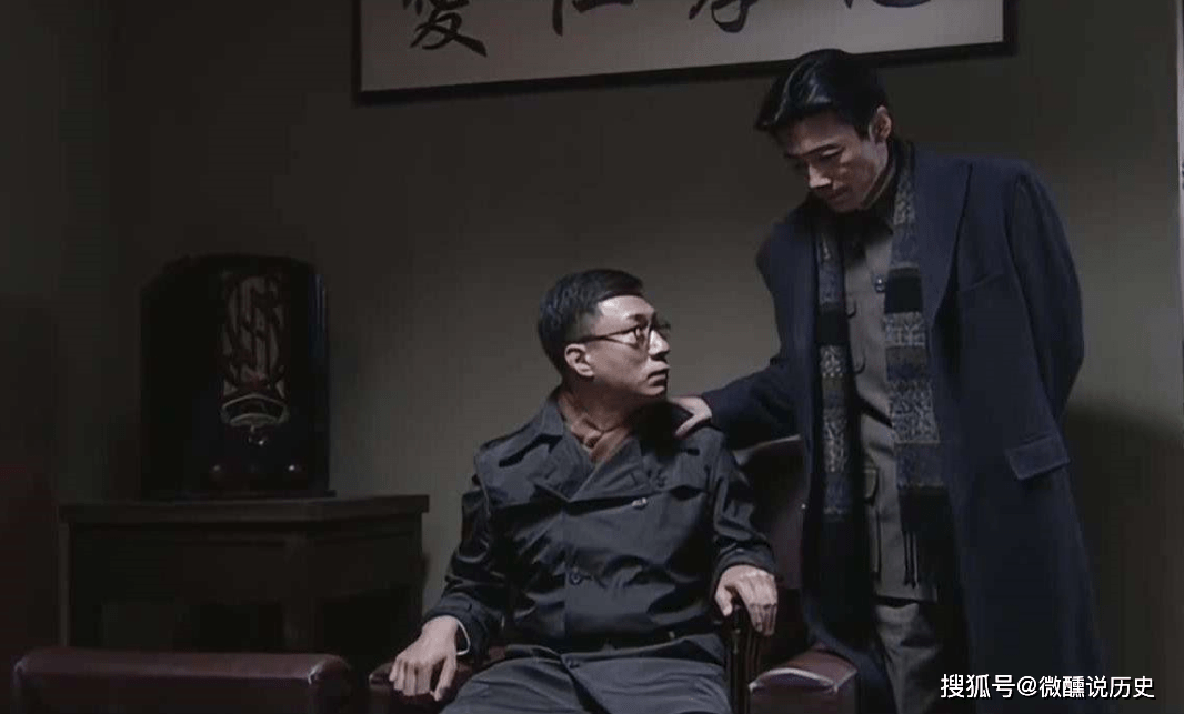 最牛抢劫犯逃亡13年,因出演"潜伏"名声大噪,却被警察认了出来_吉世光