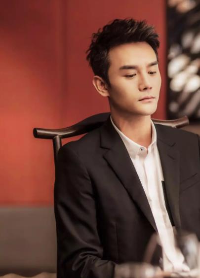 曲筱|王凯、王子文即将三搭，弥补《欢乐颂》的遗憾，看到题材追定了！