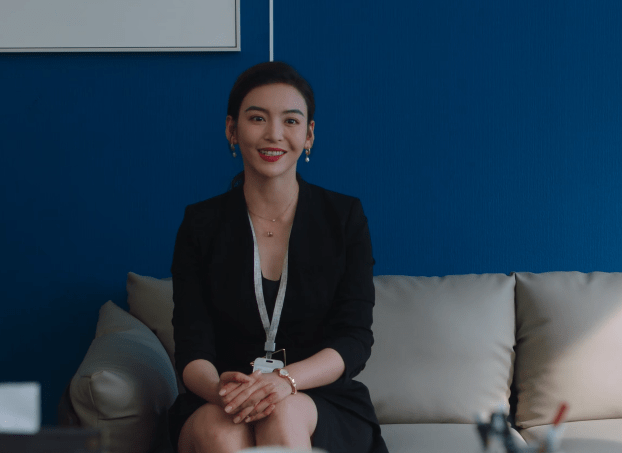 陈珊|冲高圆圆追《完美伴侣》，没想到被女三号“惊鸿一瞥”惊艳了