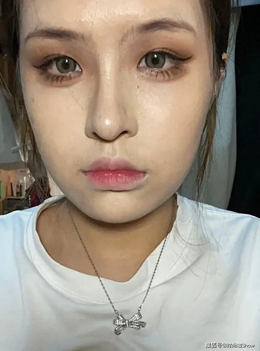 假面女生变美的几个小技巧！让你悄悄惊艳所有人