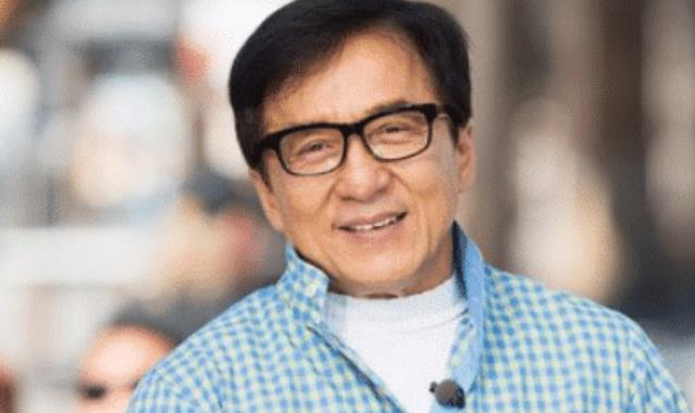 成龙年龄是多少岁 99eef1b7e8334d38977f5d4f0df17c02.jpeg