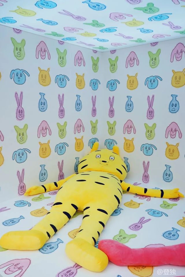 ����ʥ���ڻ���һ����Ӵ