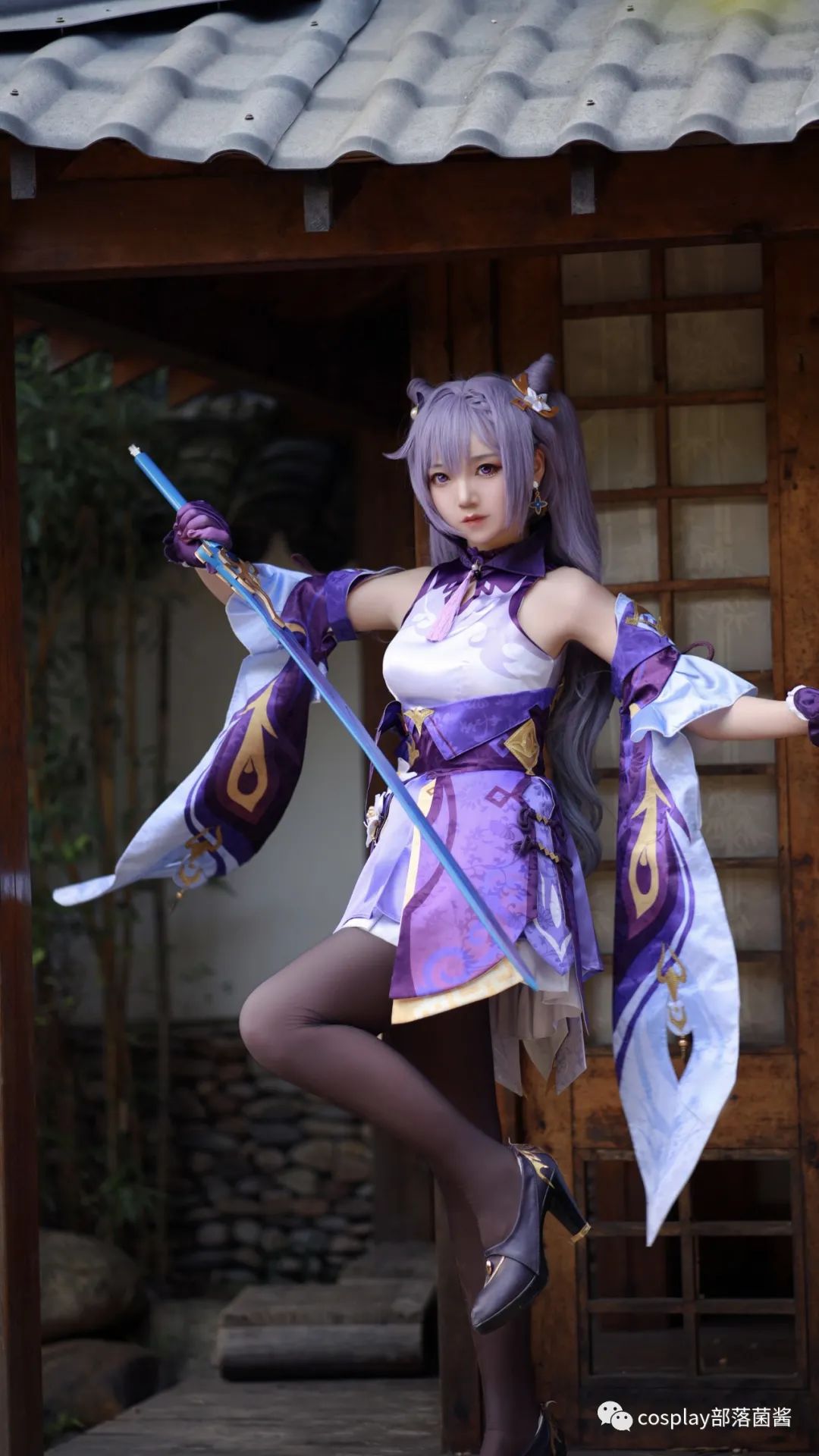 "刻晴:楚楚子摄影:hayate镜后勤:鹤祈w【图文来源bcy,侵删致歉,更多