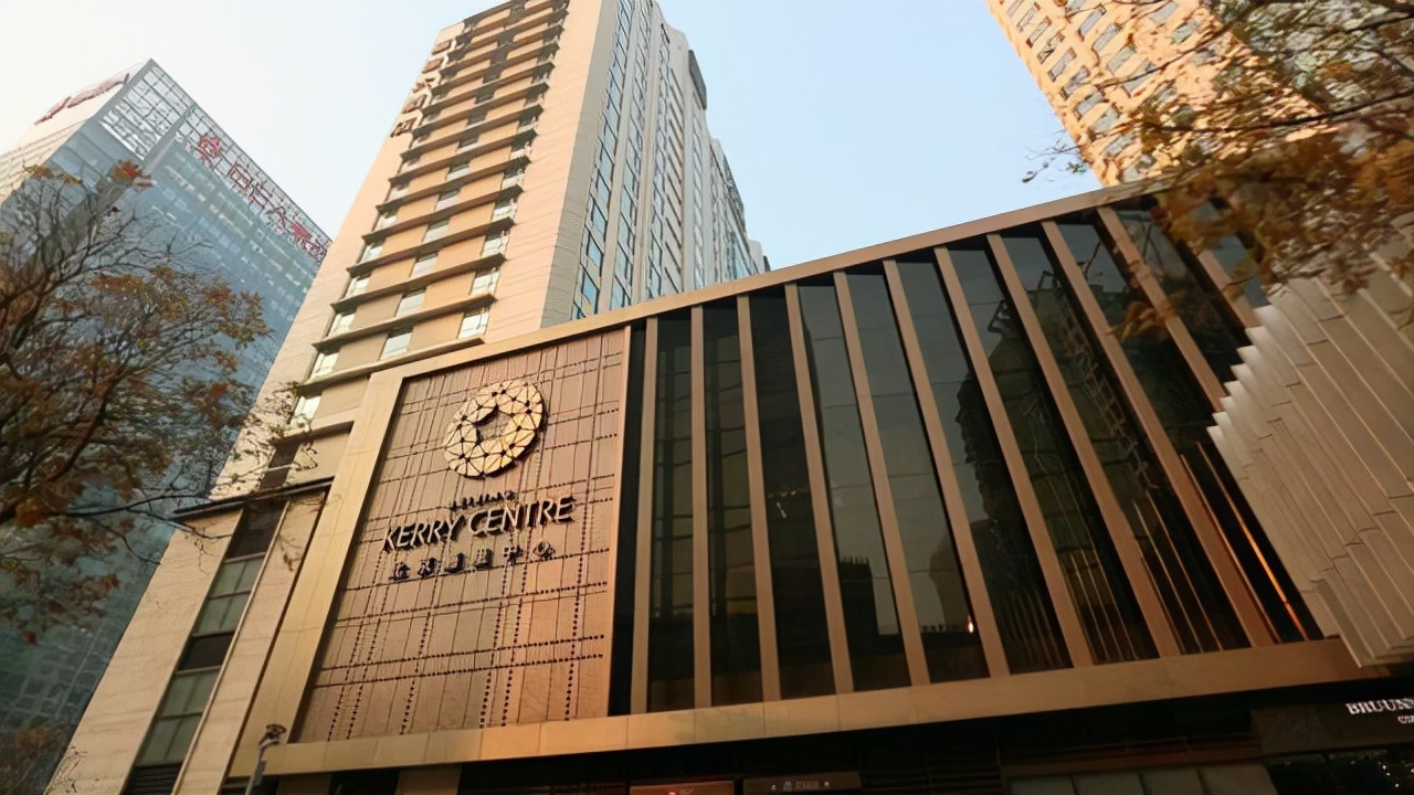 又花1百多亿在上海买地,他才是中国隐形首富_郭鹤年_嘉里建设_资产