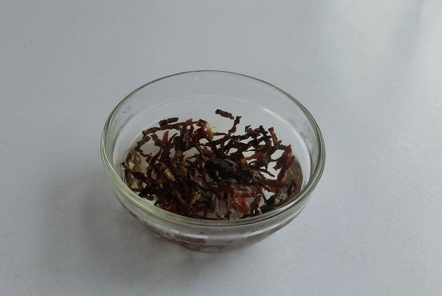 花瓣清凉水果花茶，让你远离春季花粉带来的尴尬，轻松换季