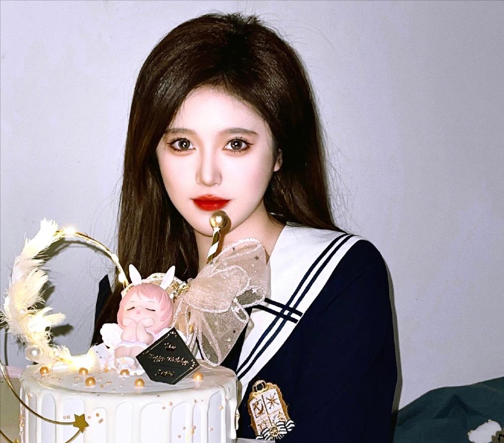 发型丝芭是不是开了“鞠学”课?各个妆容和神态都太像小鞠了