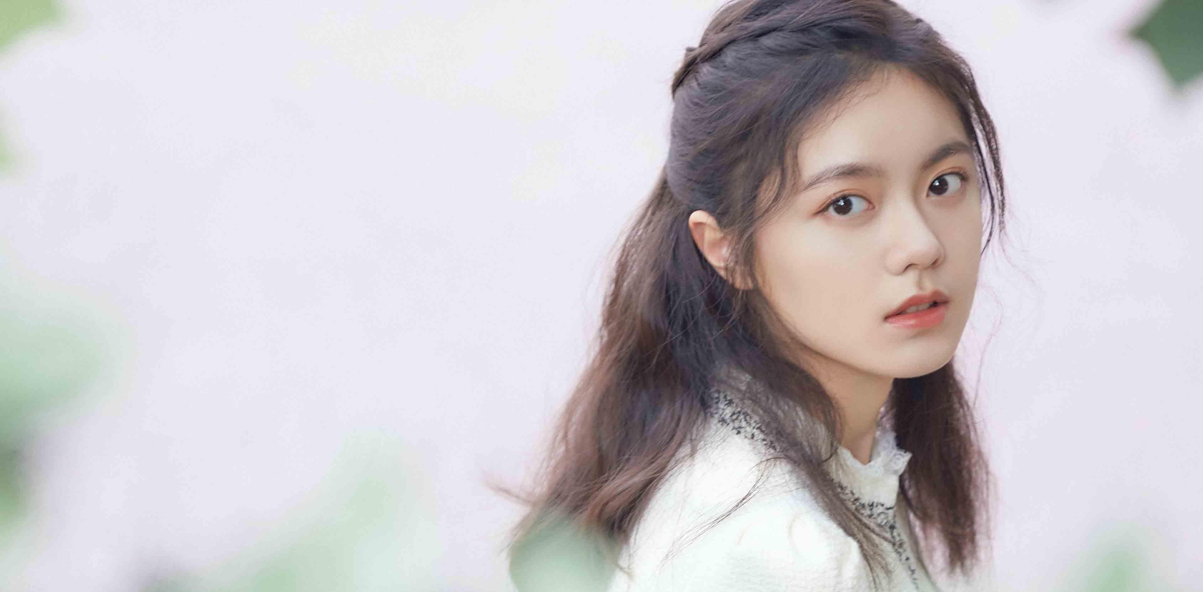 18岁女生美貌 67a252a7da7a46b3a6764f8bbd3dc2d9.jpeg