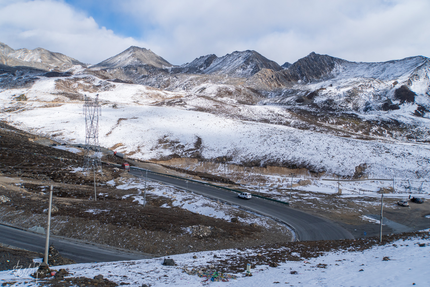 草原|日落时分，雪山、草原与火烧云，是鱼子西最美的样子啊