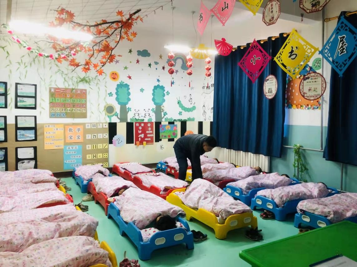 东西协作城市帮扶 海信真空冰箱·雨辰助学捐赠甘肃定西-家电圈官网