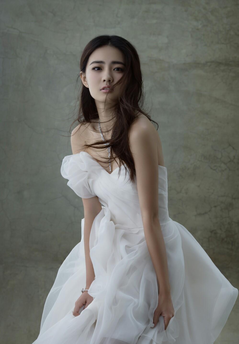 宋轶这3位女明星，应该是很用力在变美吧