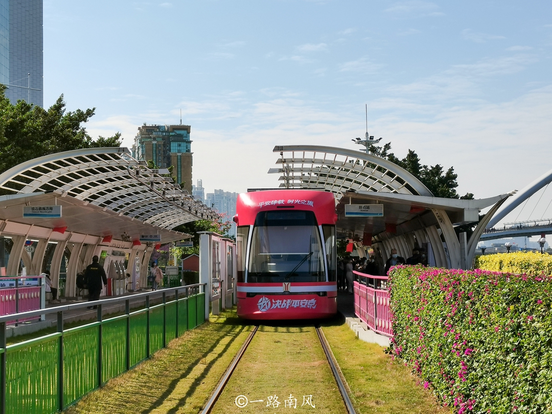 梦幻|广东第一条有轨电车线路，连接广州塔和琶洲CBD，景色梦幻又摩登