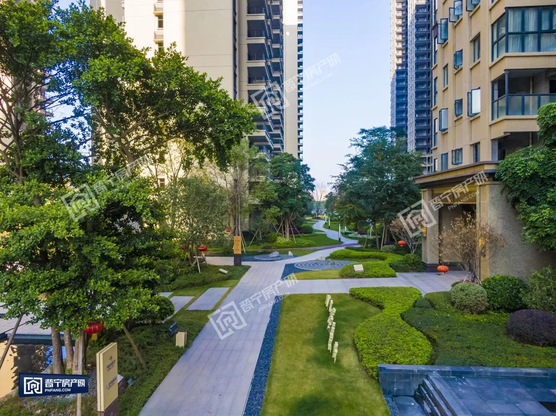 竣工验收光明印象一期工程总建面330037㎡