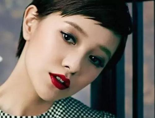 面部4个化妆习惯，比素颜还显老，不想被叫阿姨早点改掉吧