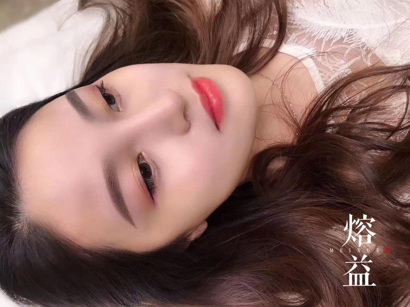 进行熔益美学许广霞(许霞)-想要漂唇,这些知识你必须要知道