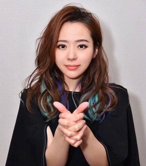 世界最美女歌手 70d5d1927b2942c3ad7449ebe0f42c80.jpeg