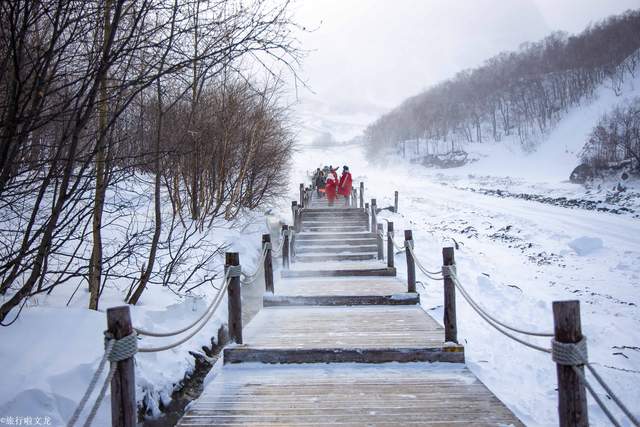 滑雪|冬季游长白山，在北坡怎么玩？滑雪+温泉+漂流+天池旅游全攻略