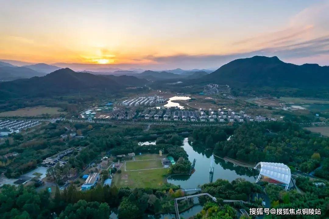 官方解析2022湖州安吉港中旅和乐小镇售楼处电话地址和乐小镇楼盘解析