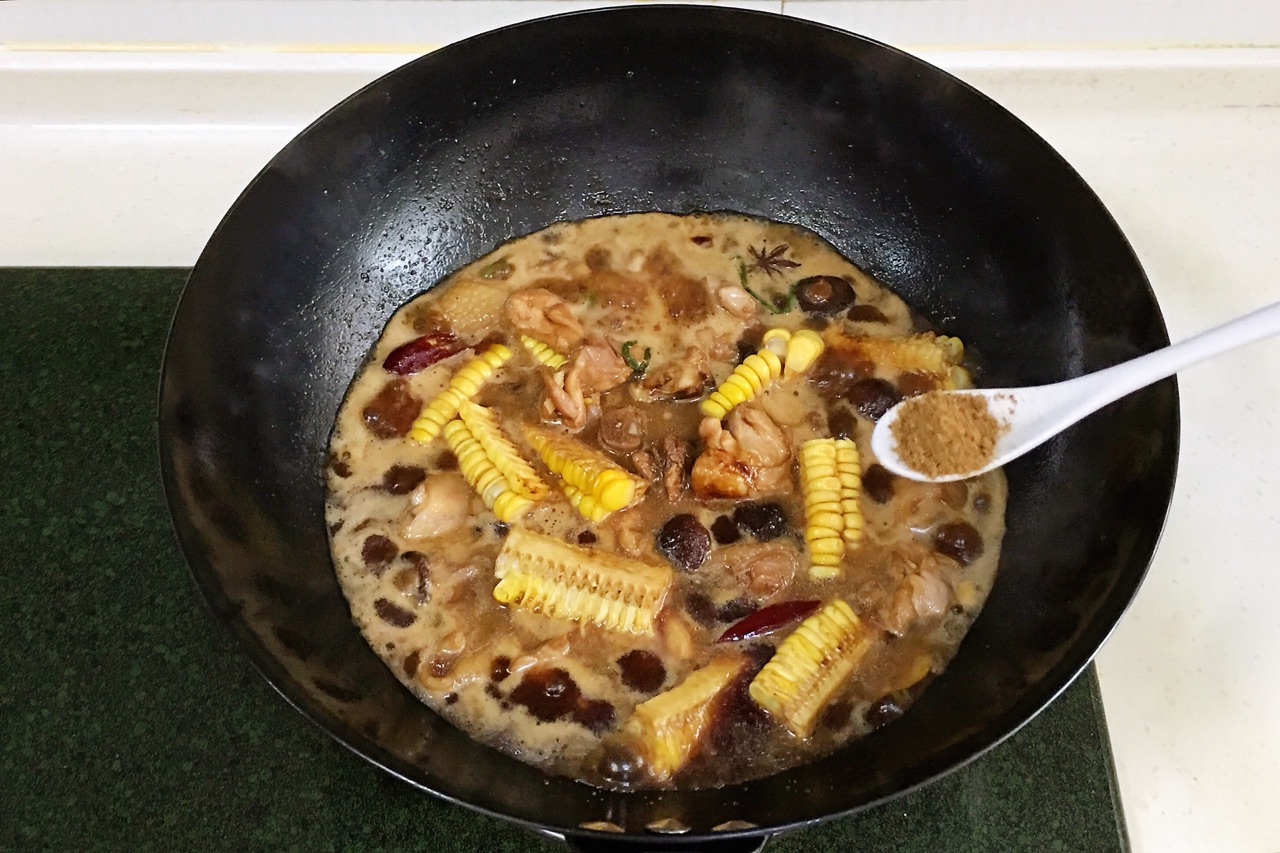 怎么样炖鸡子才好吃 f30e301cd7e349b399b8191d2ca2ca50.jpeg