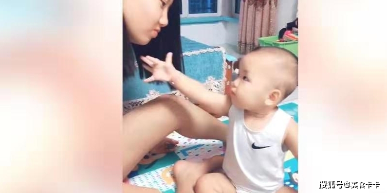 玩具|姐姐太坏了,什么都吃了一点都不剩下,萌娃一脸的哀怨